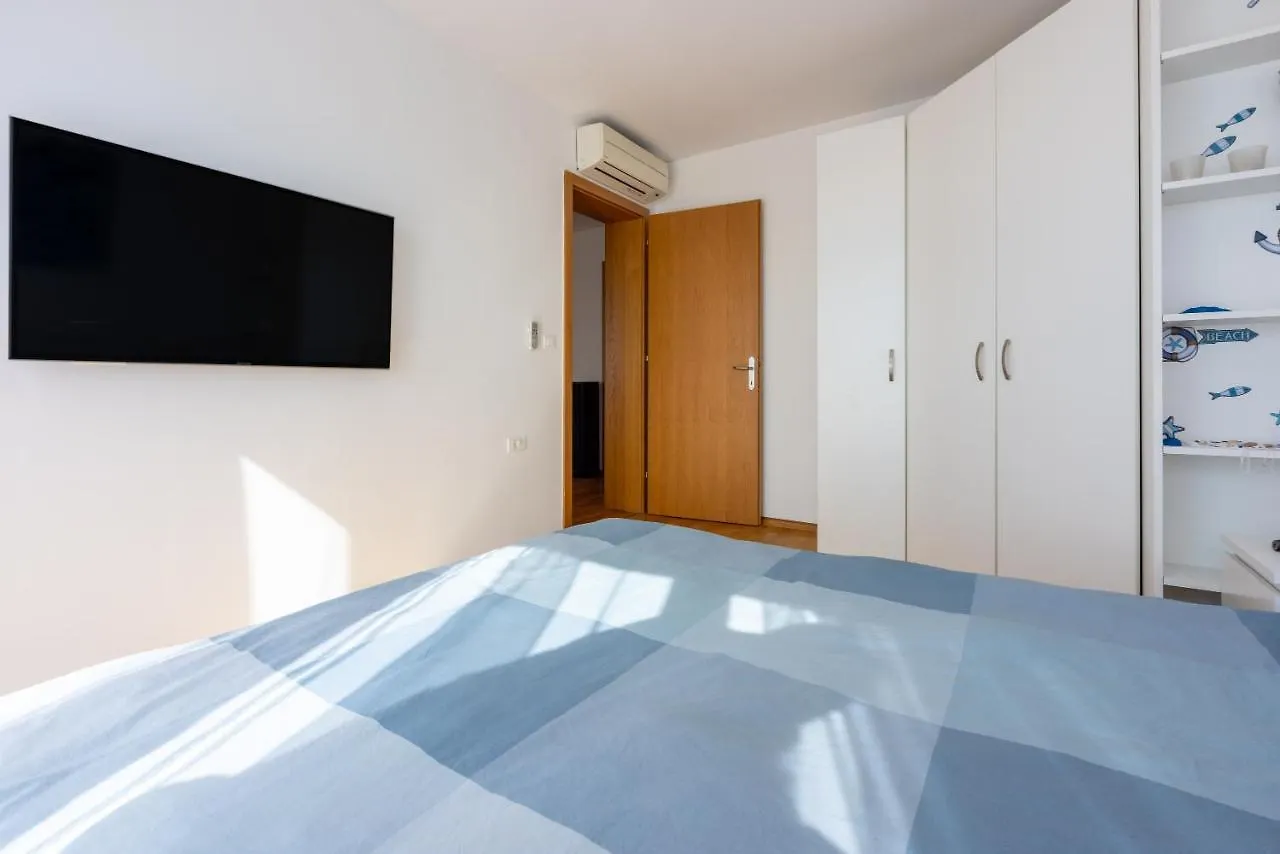 Mateo Apartment Crikvenica 0*,  Croatia